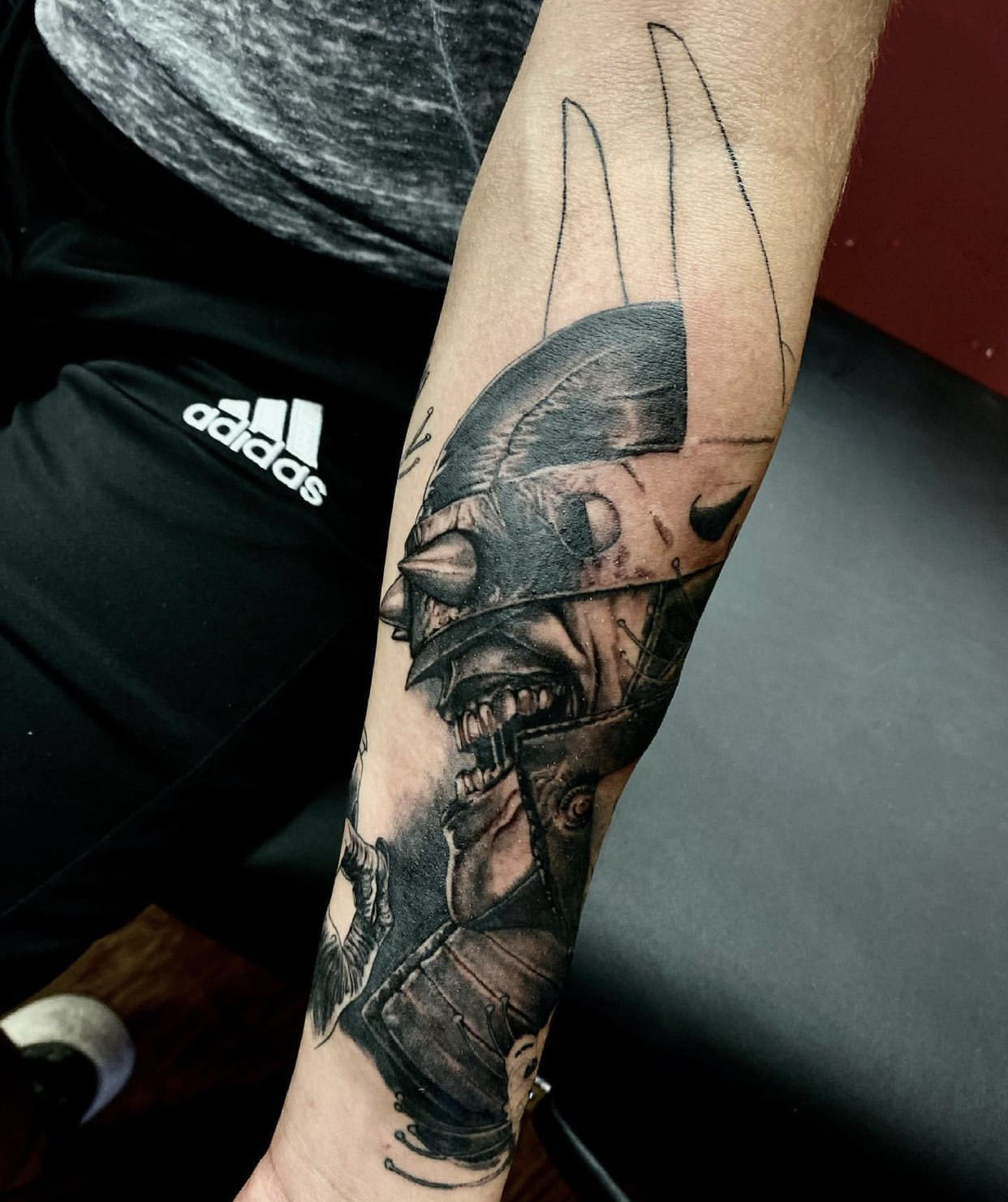 Tattoo artist - Nik Lucas